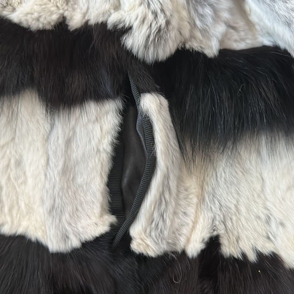 Kemo Sabe Black White Gray Rabbit Fur Vest S - Picture 6 of 8